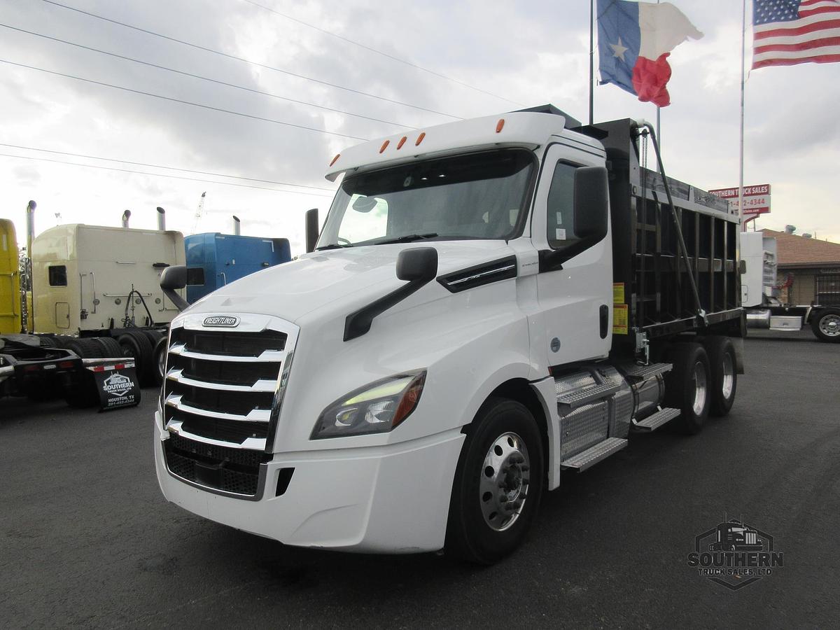 Used 2020 FREIGHTLINER CASCADIA 126