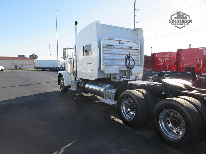 Used 2018 PETERBILT 389
