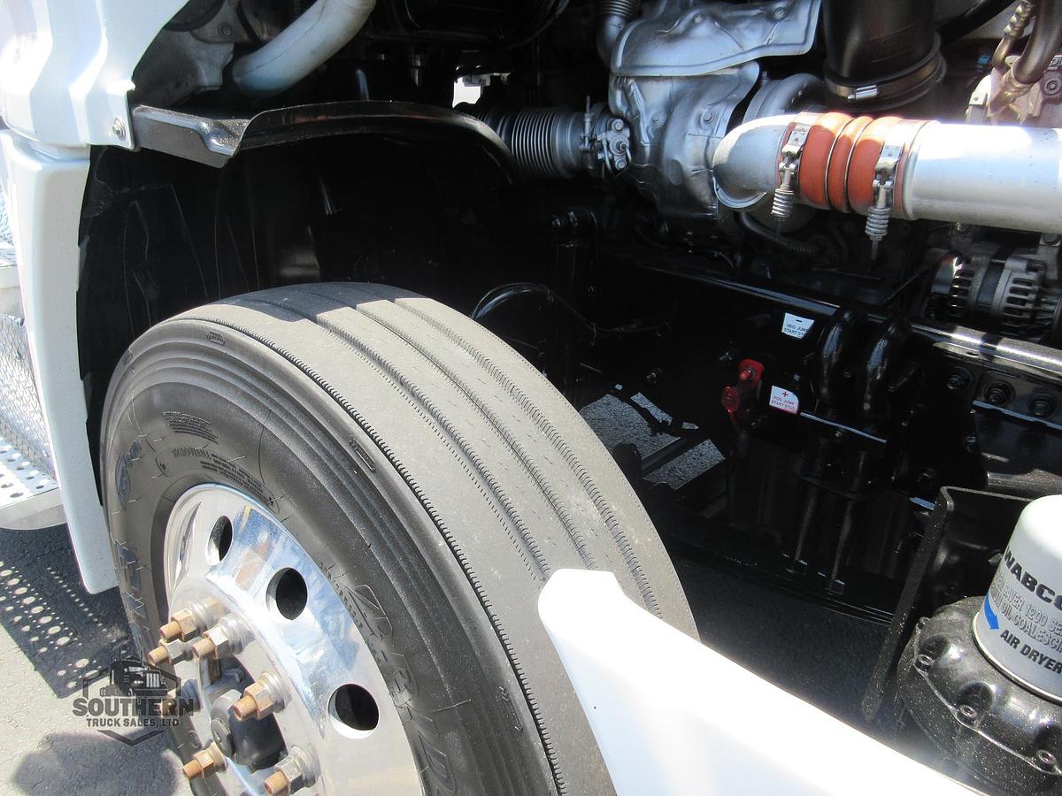 Used 2018 FREIGHTLINER CASCADIA 125