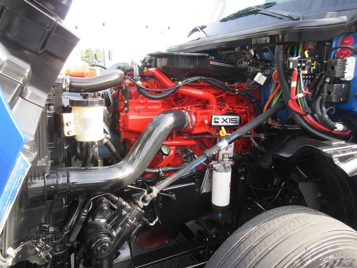 Used 2021 INTERNATIONAL LT