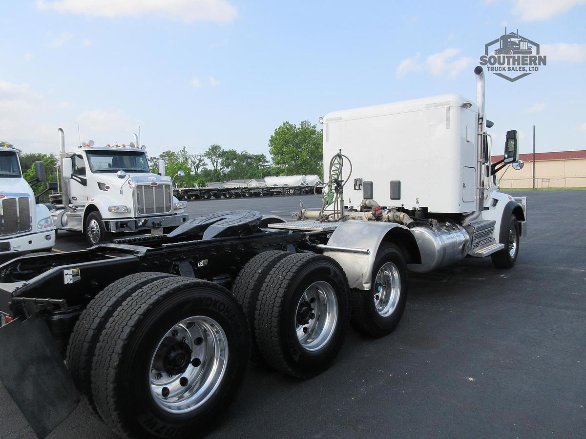Used 2019 PETERBILT 567