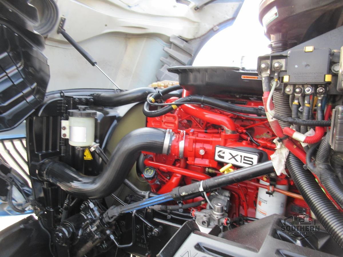 Used 2021 INTERNATIONAL LT