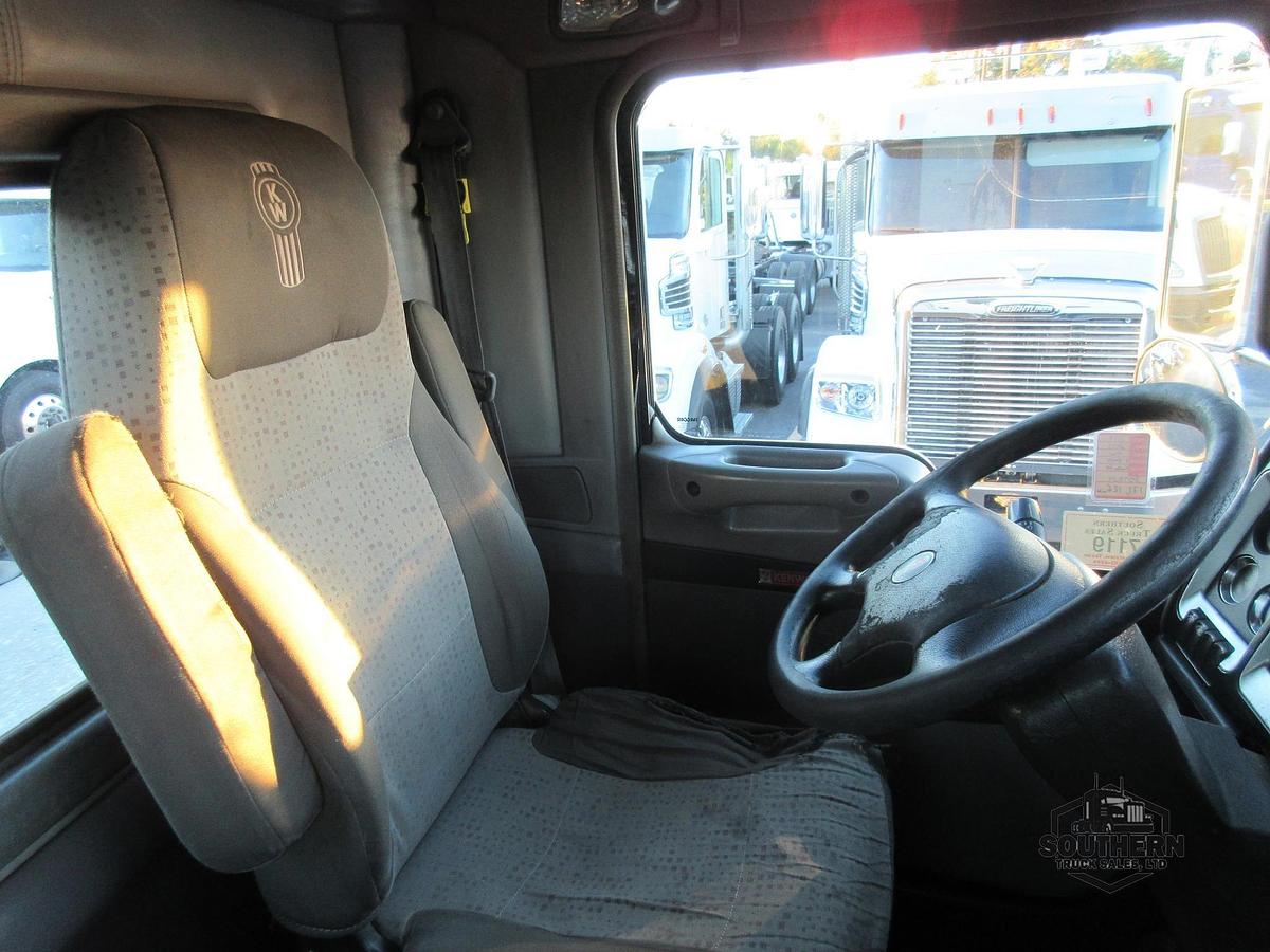 Used 2013 KENWORTH T440