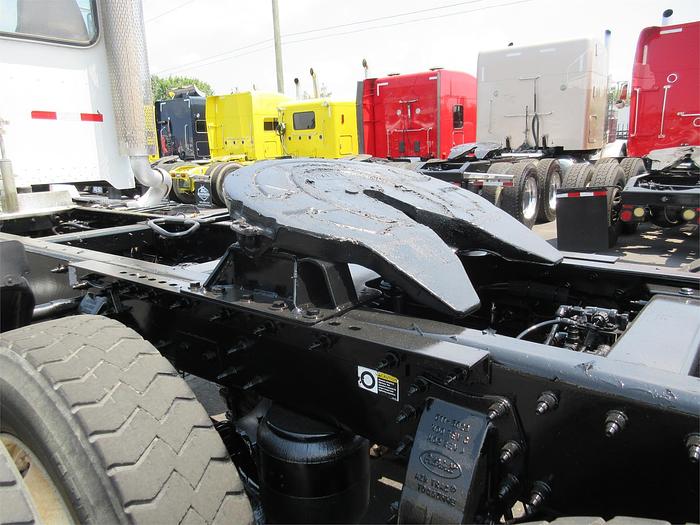 Used 2016 PETERBILT 365