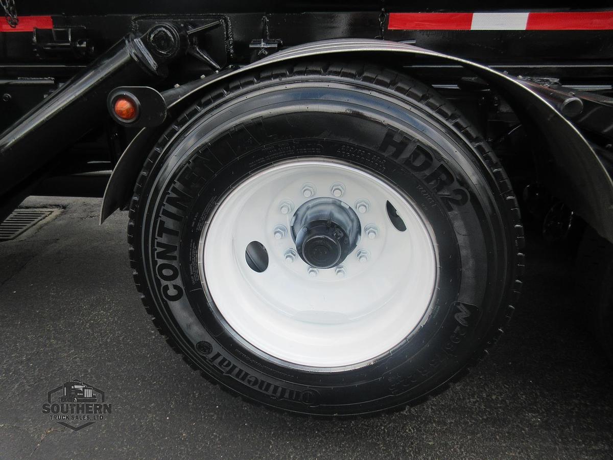Used 2016 FREIGHTLINER CORONADO 122 SD