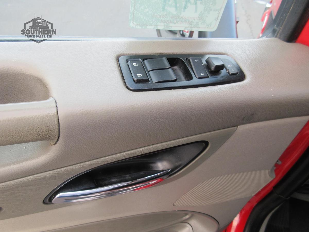 Used 2021 PETERBILT 567