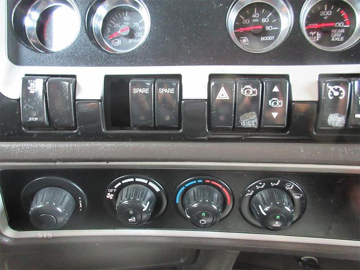 Used 2012 KENWORTH T660