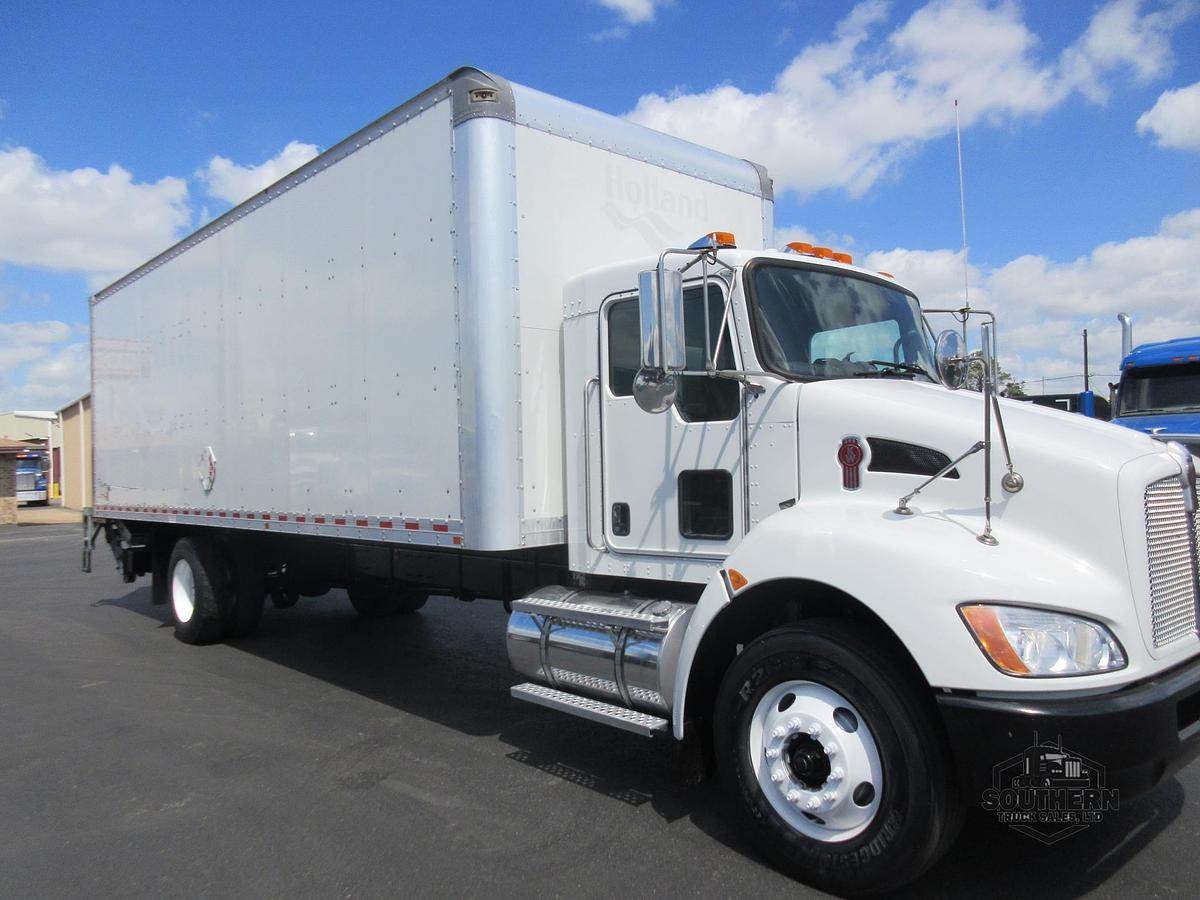 Used 2021 KENWORTH T270