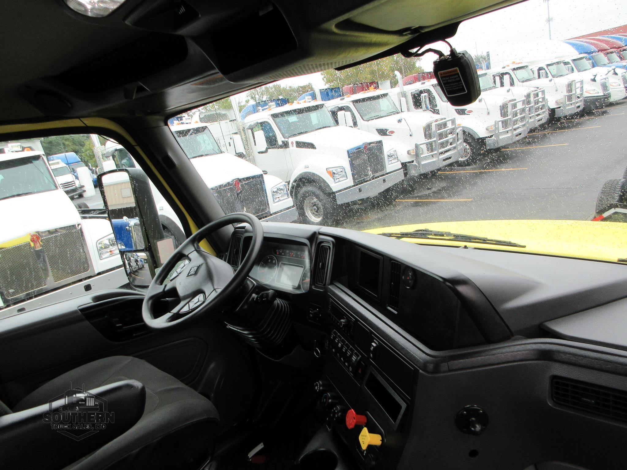 Used 2023 INTERNATIONAL LT