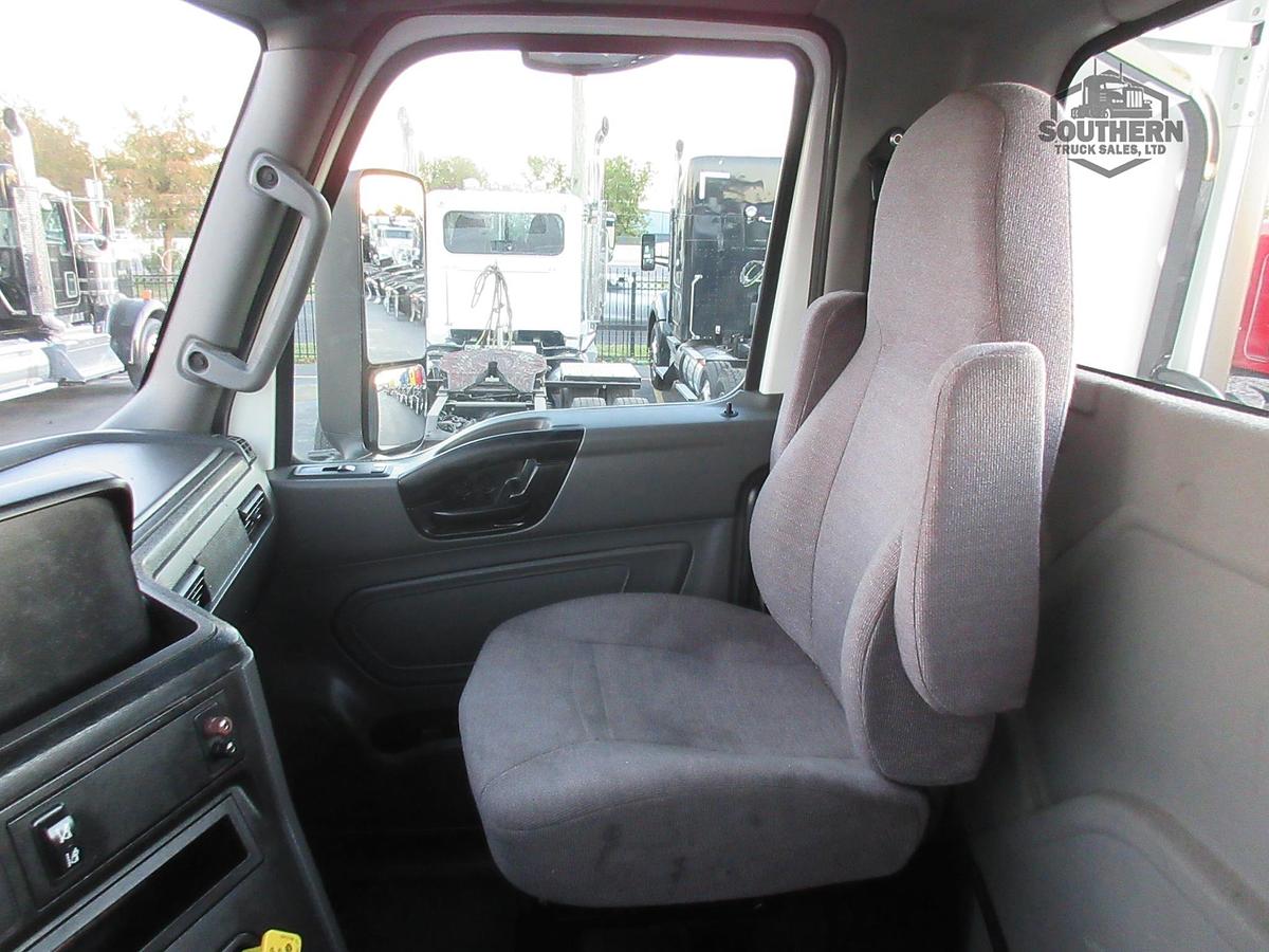 Used 2021 INTERNATIONAL LT