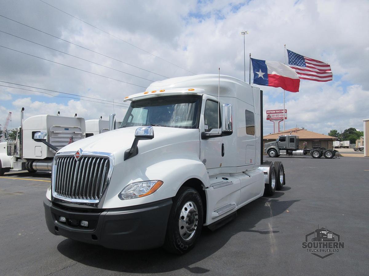 Used 2019 INTERNATIONAL LT