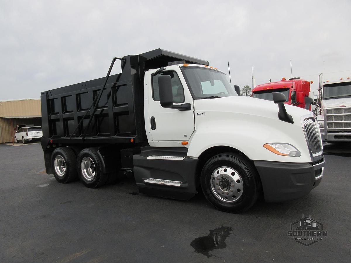 Used 2021 INTERNATIONAL LT