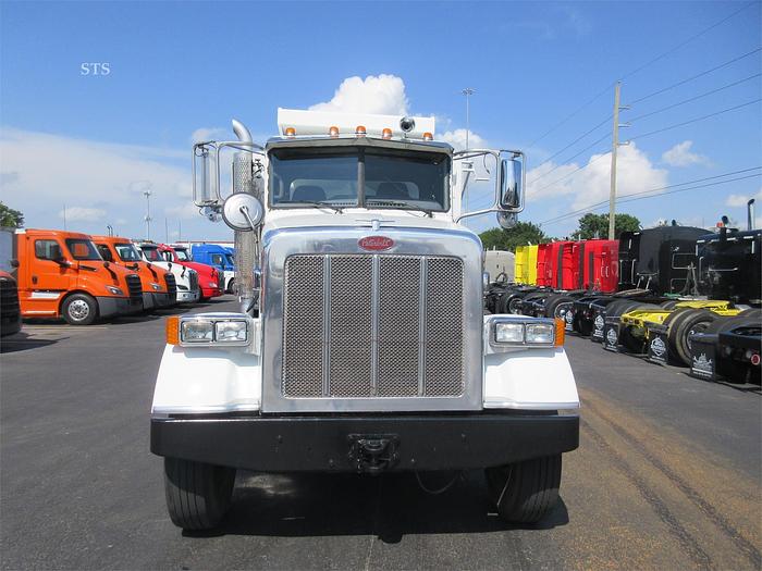 Used 2013 PETERBILT 365