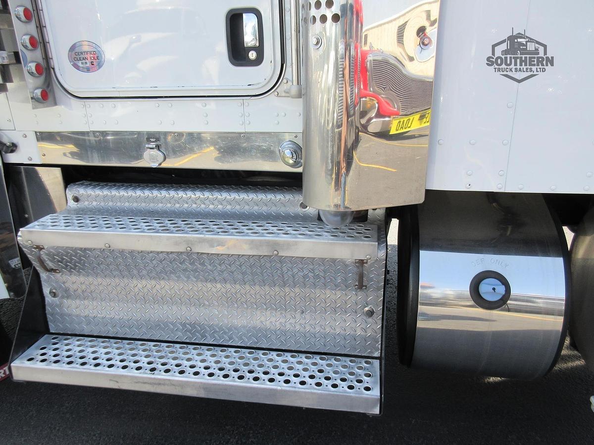 Used 2013 KENWORTH W900L