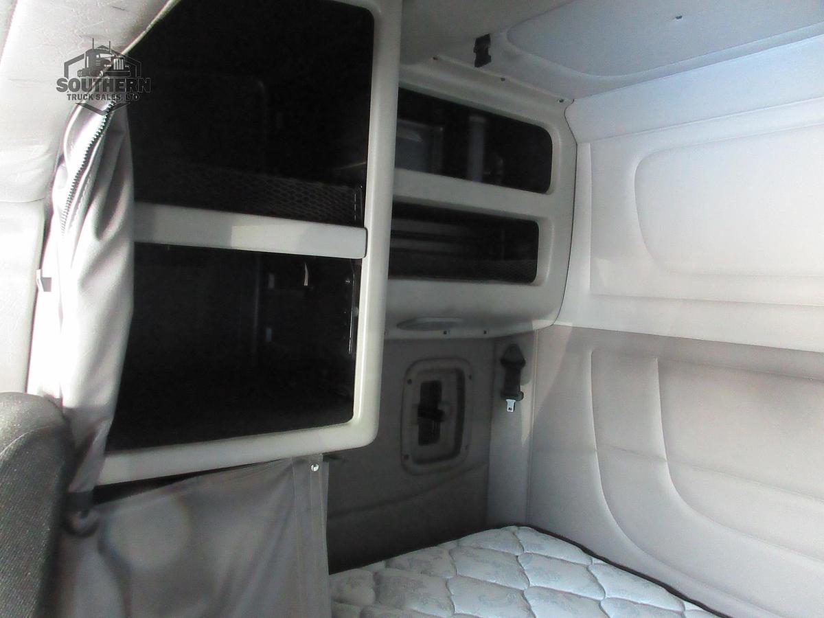 Used 2019 PETERBILT 389