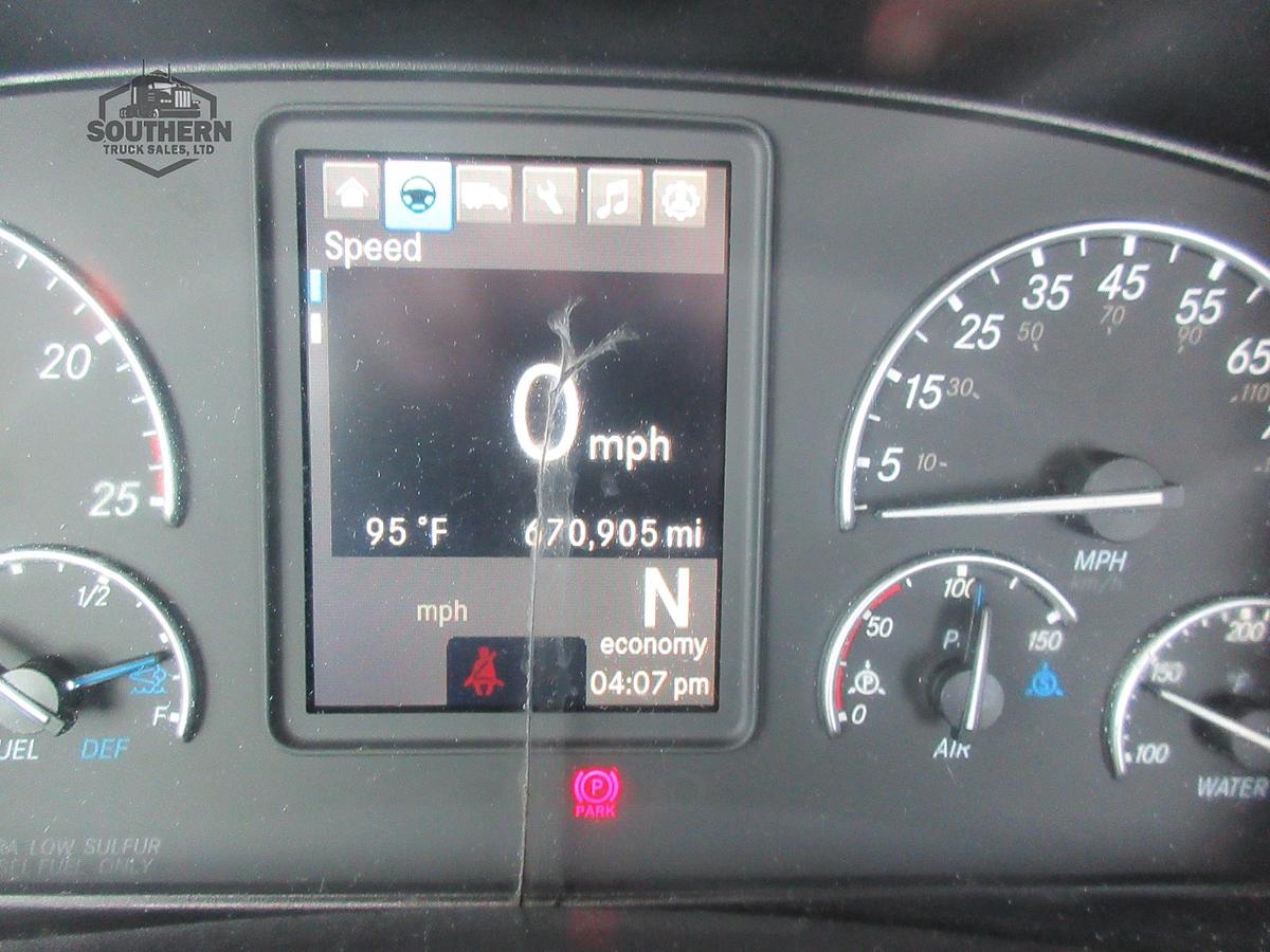 Used 2020 FREIGHTLINER CASCADIA 126