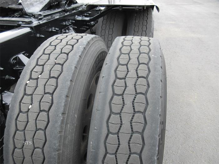 Used 2019 PETERBILT 389