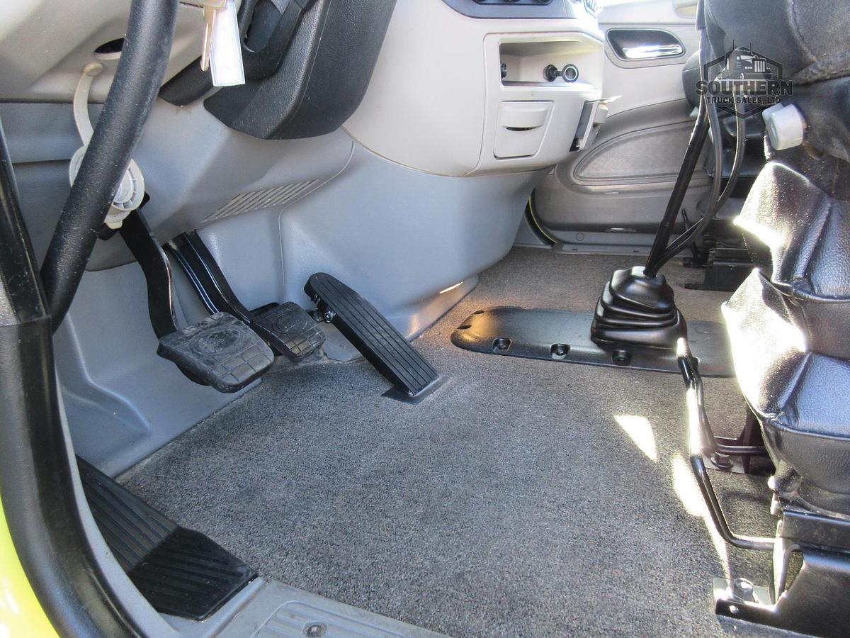 Used 2020 PETERBILT 567