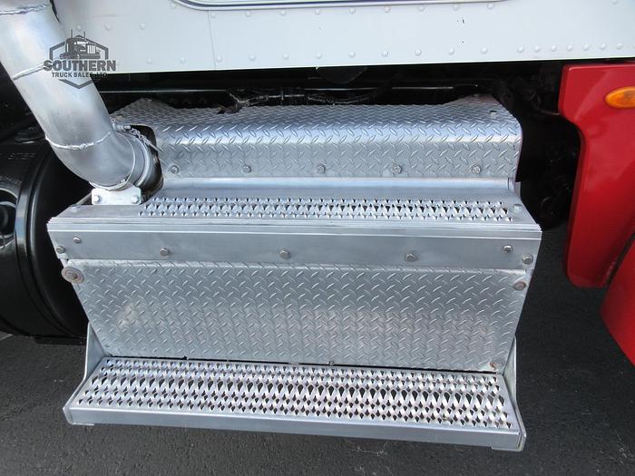 Used 2015 PETERBILT 365