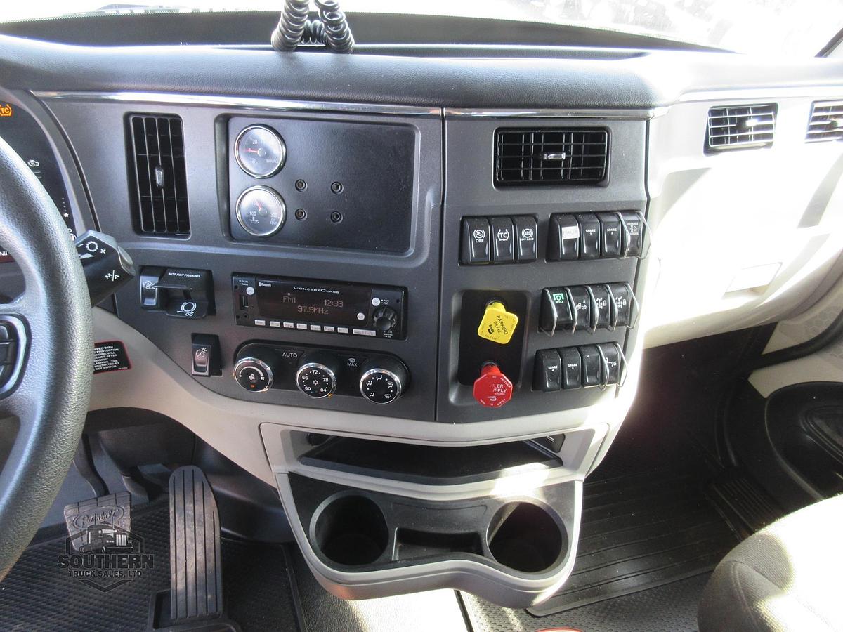 Used 2025 PETERBILT 567