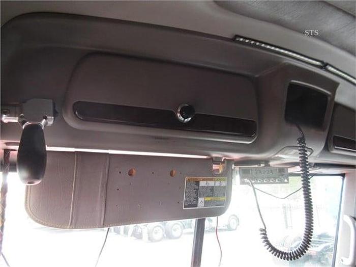 Used 2015 PETERBILT 389