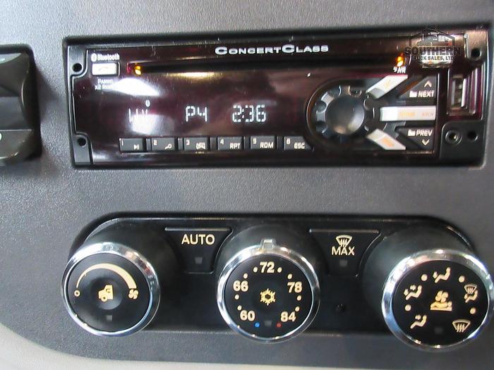 Used 2019 PETERBILT 567