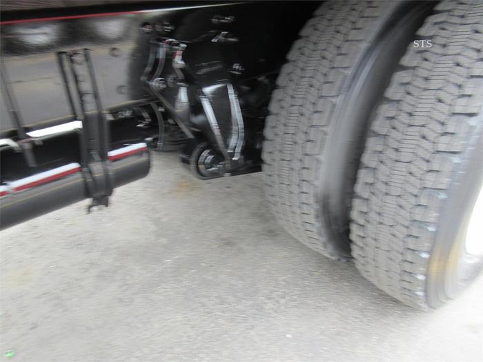 Used 2014 FREIGHTLINER BUSINESS CLASS M2 106