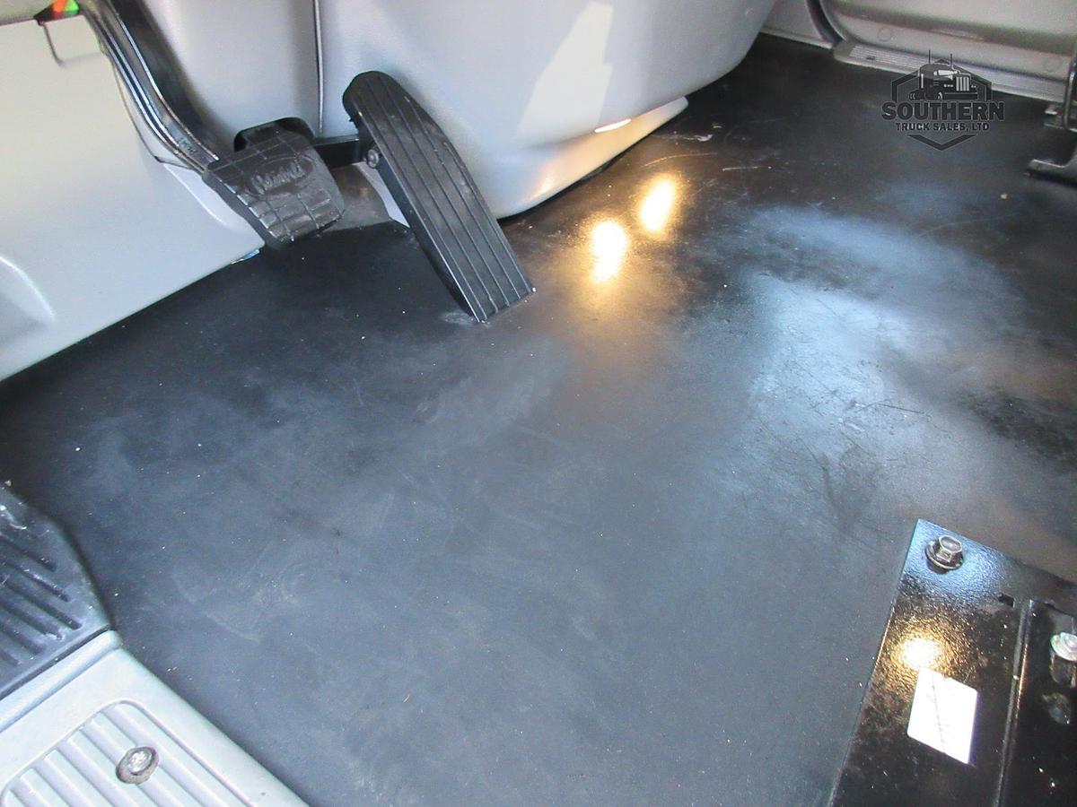 Used 2019 PETERBILT 579