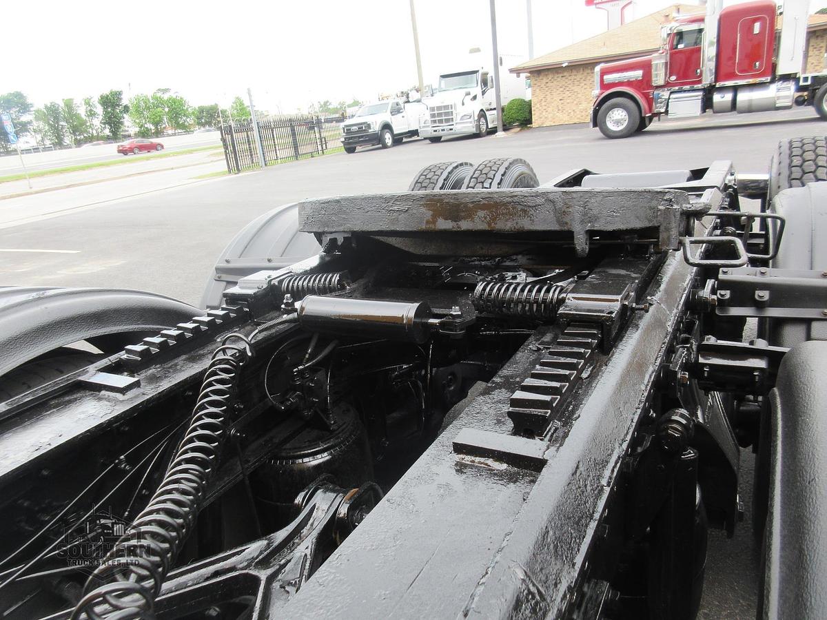 Used 2018 WESTERN STAR 4900