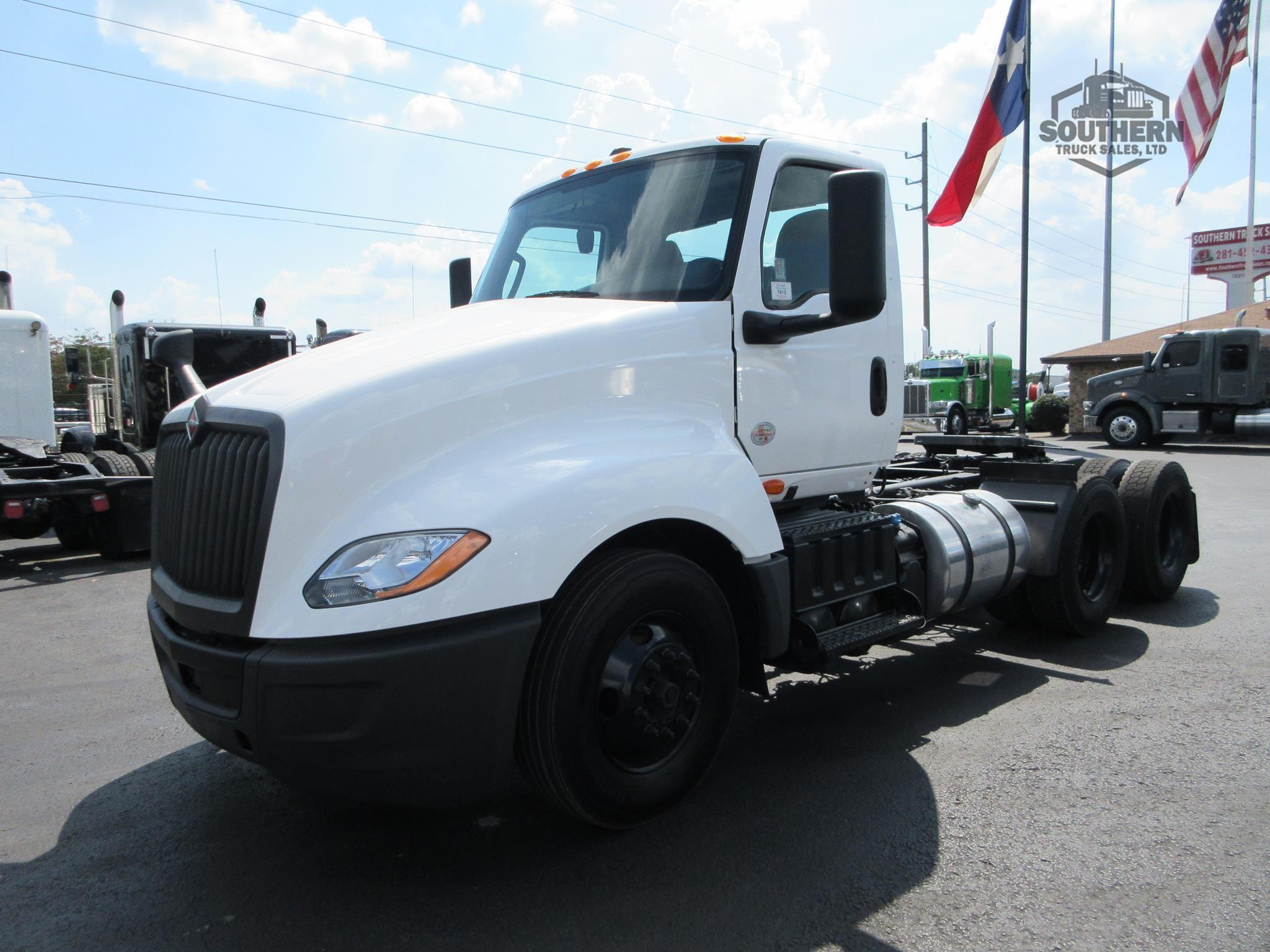 Used 2023 INTERNATIONAL LT