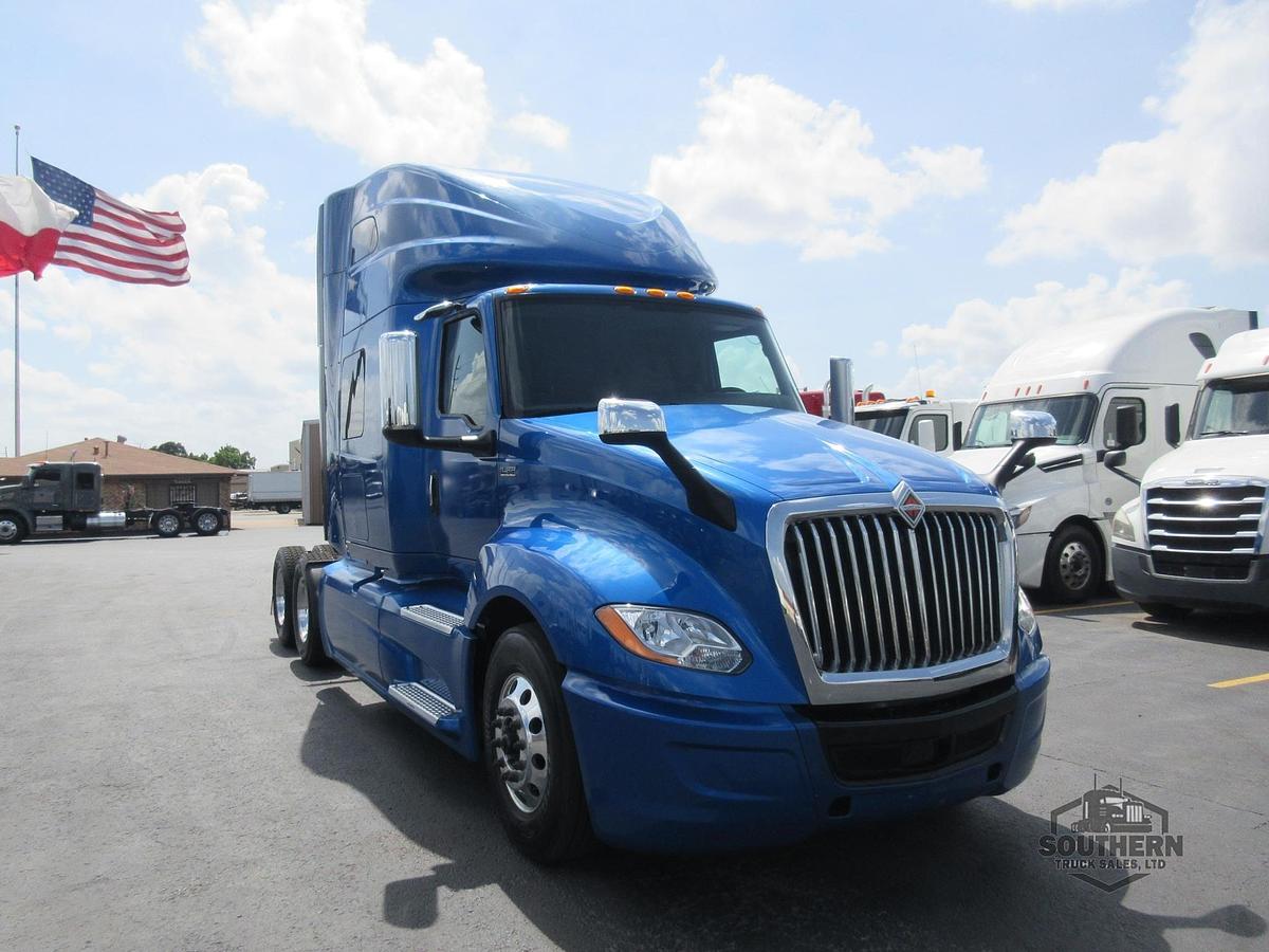 Used 2021 INTERNATIONAL LT