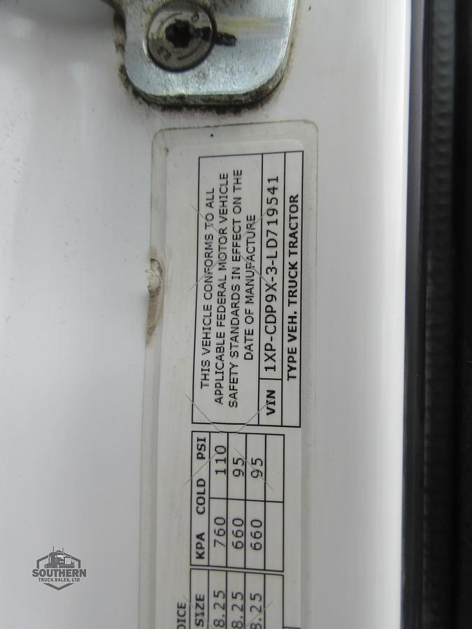 Used 2020 PETERBILT 567