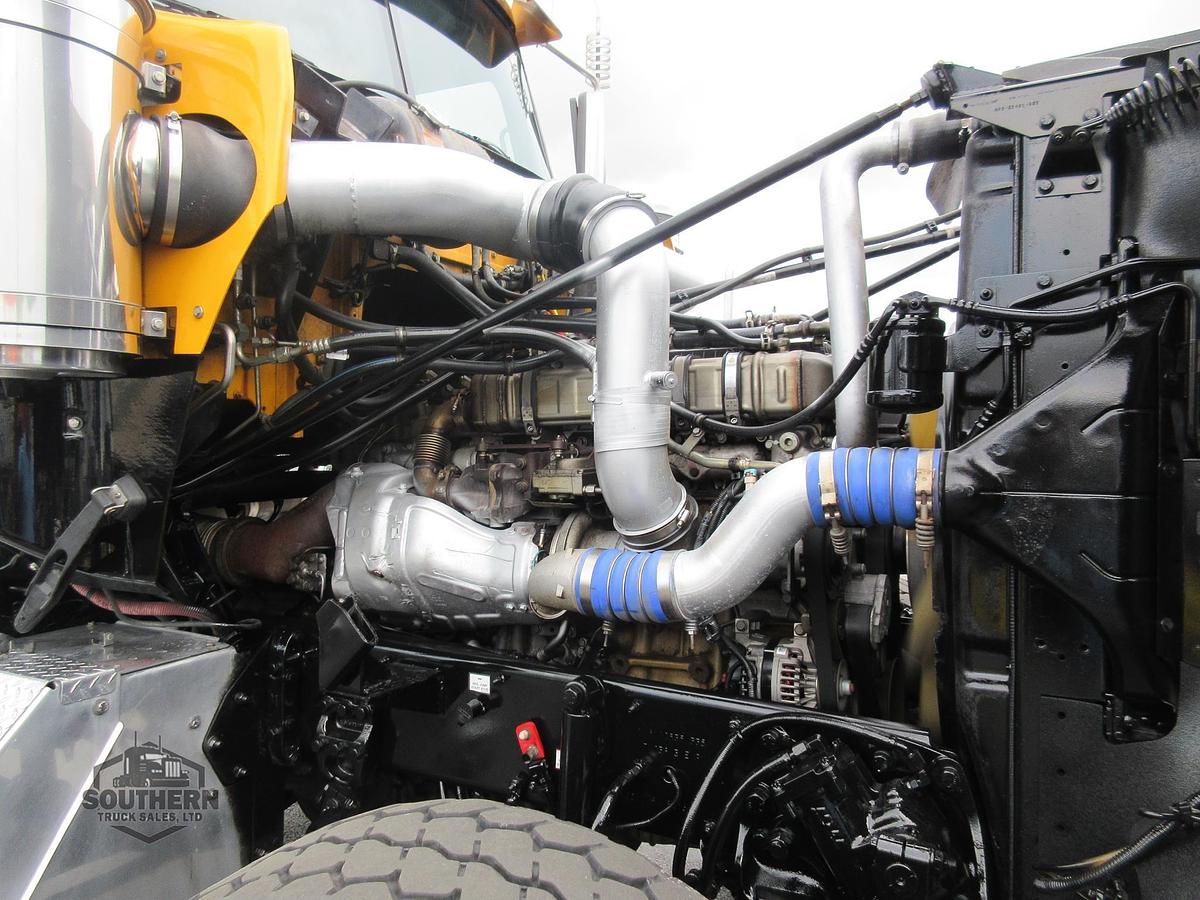 Used 2018 WESTERN STAR 4900