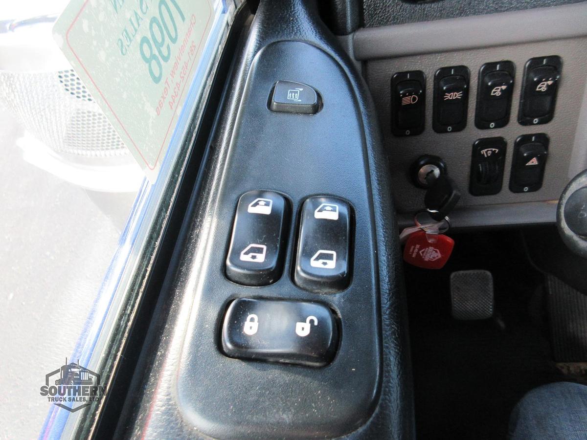 Used 2019 PETERBILT 389