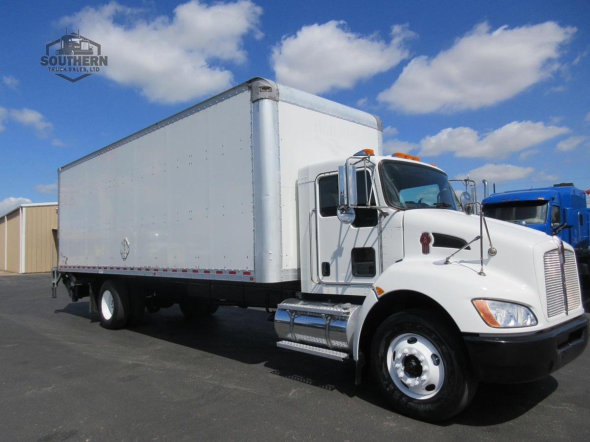 Used 2021 KENWORTH T270