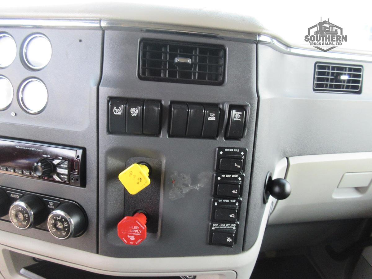 Used 2018 PETERBILT 579