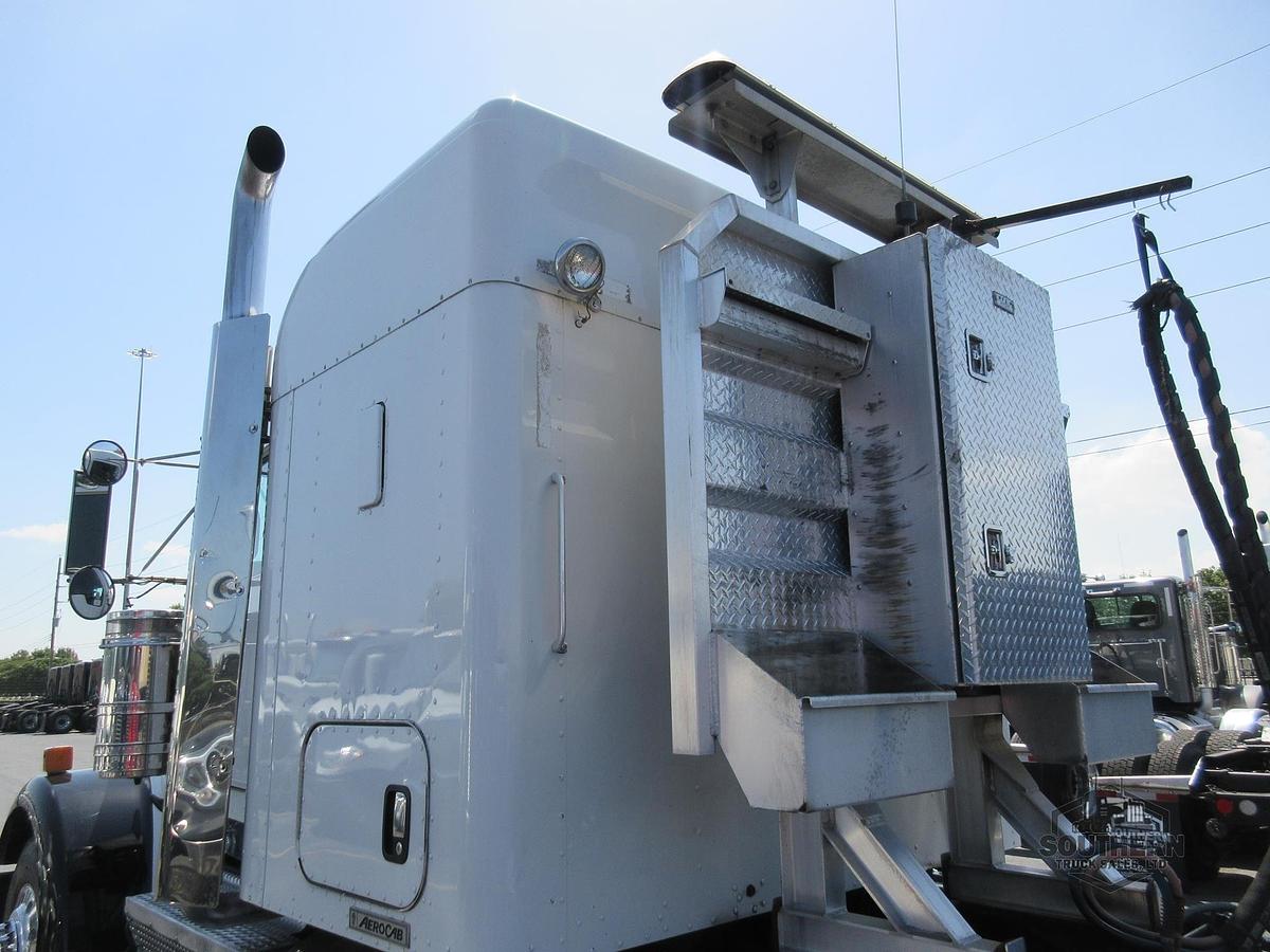 Used 2013 KENWORTH W900L