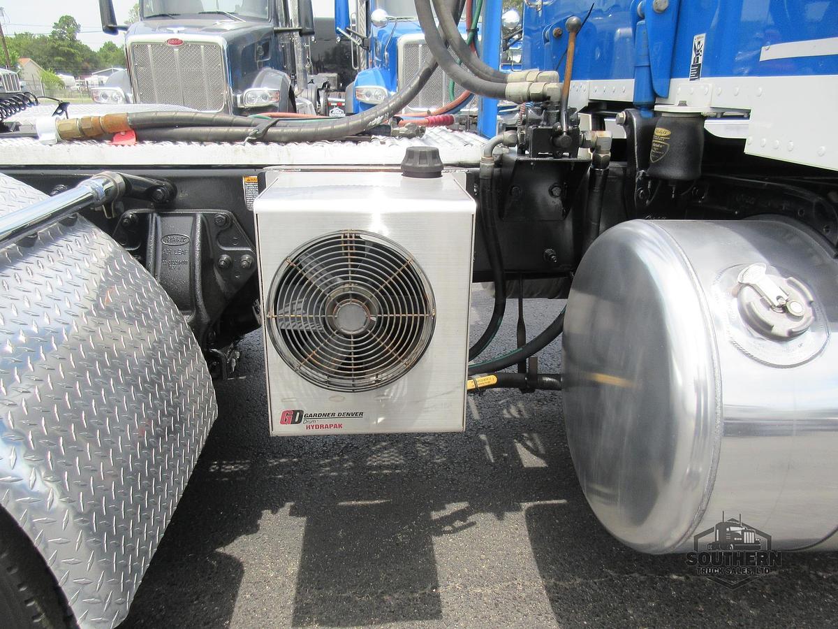 Used 2019 PETERBILT 389