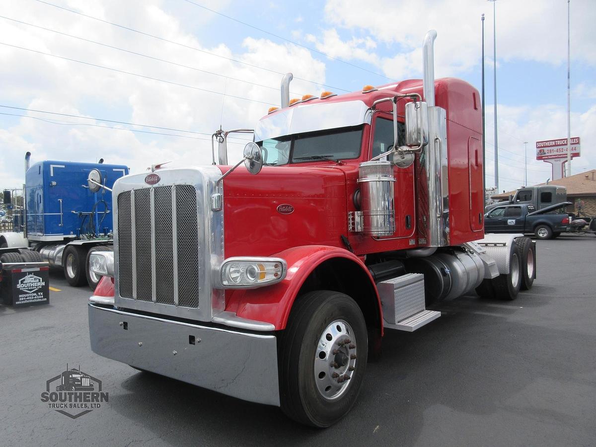 Used 2019 PETERBILT 389