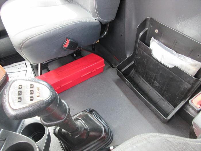 Used 2019 FREIGHTLINER CASCADIA 126