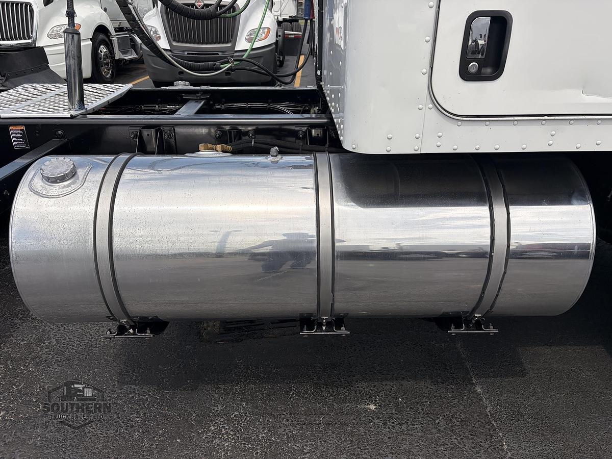 Used 2019 KENWORTH T800