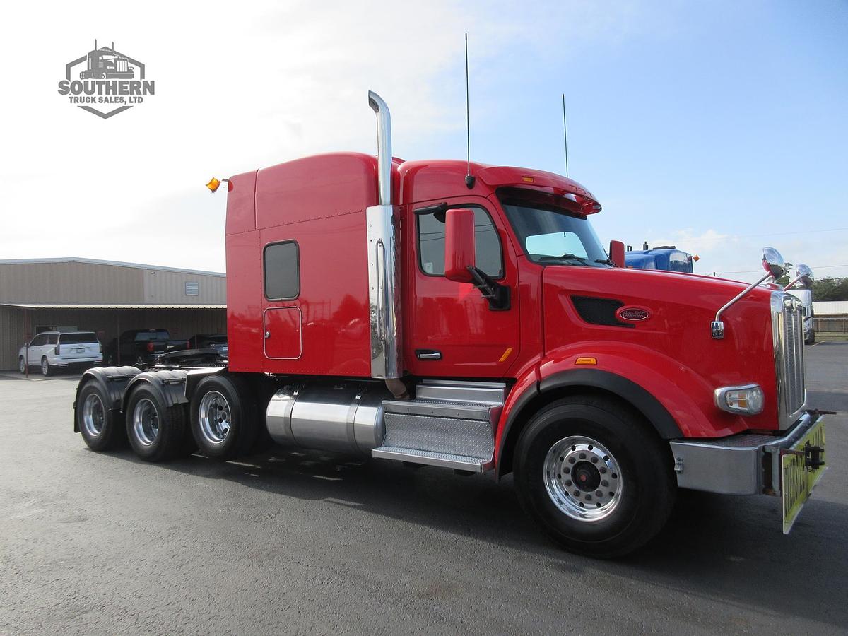 Used 2020 PETERBILT 567