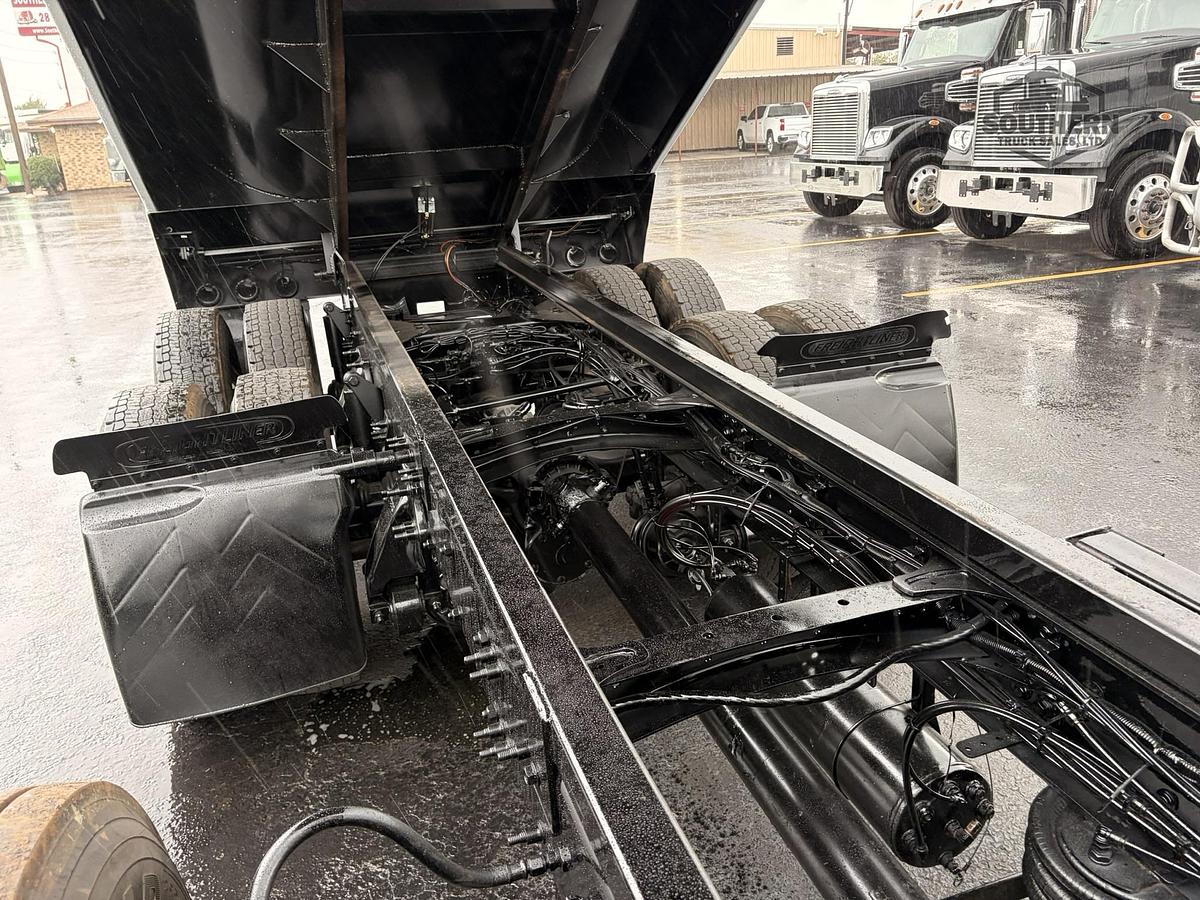 Used 2020 FREIGHTLINER CASCADIA 125