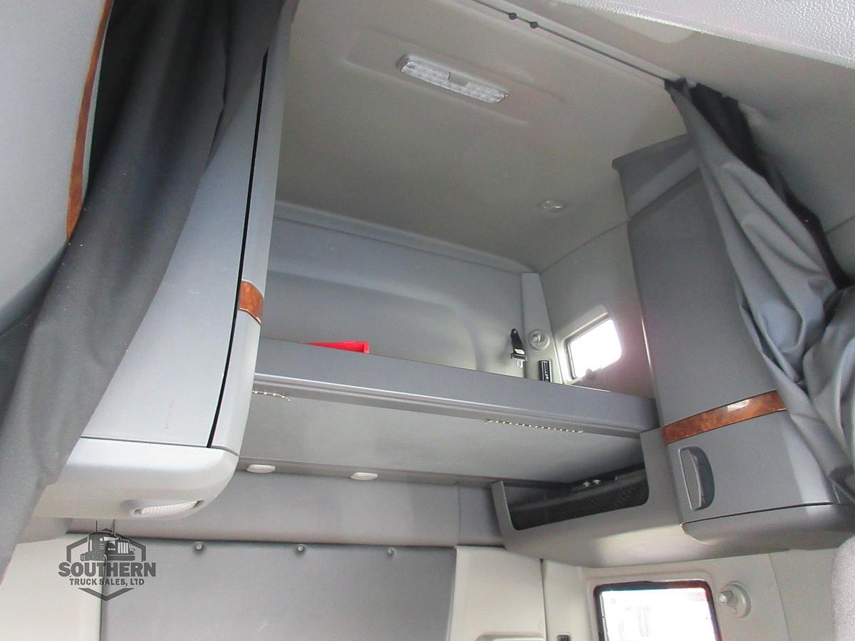 Used 2021 INTERNATIONAL LT