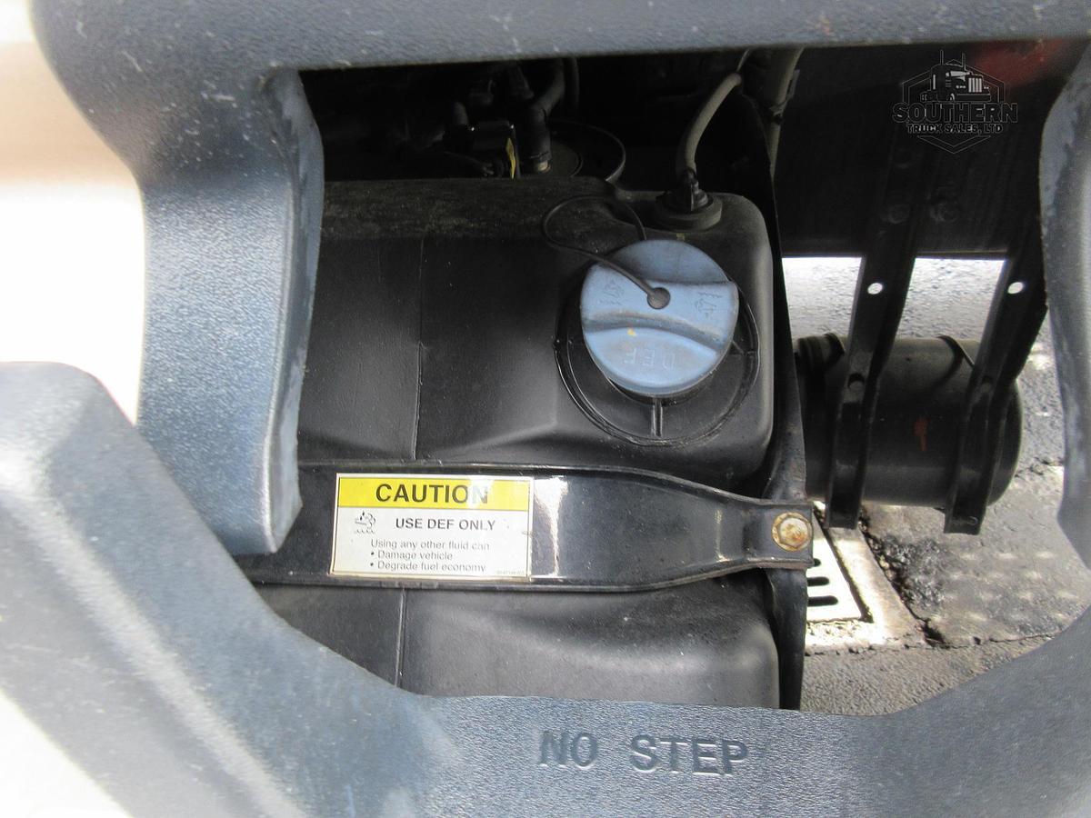 Used 2023 FREIGHTLINER CASCADIA 126