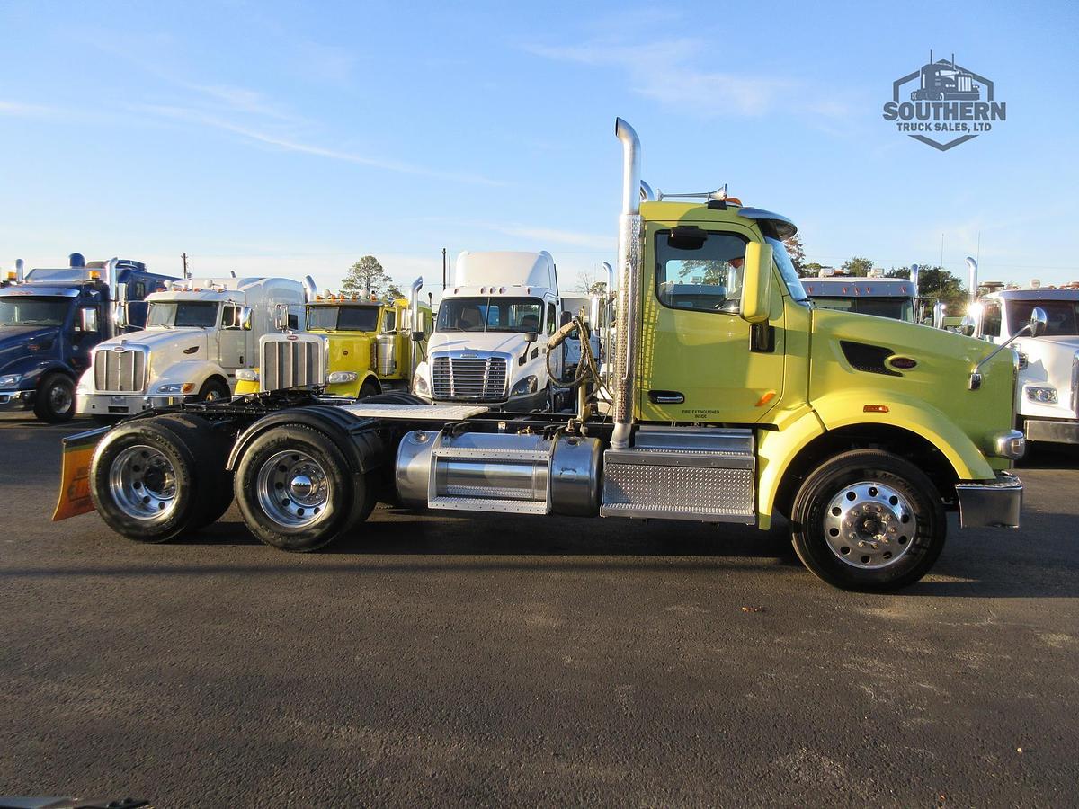 Used 2020 PETERBILT 567