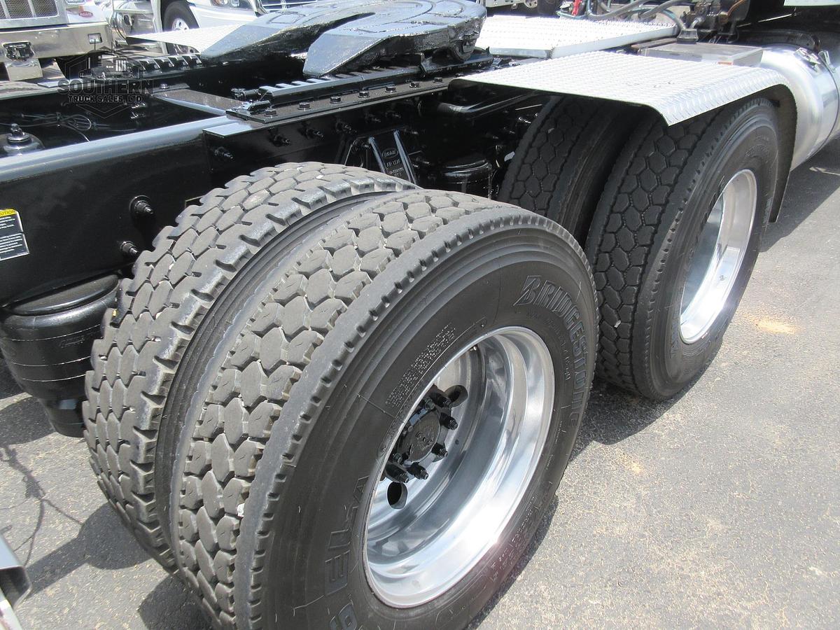 Used 2019 PETERBILT 389