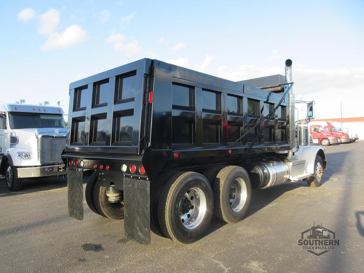 Used 2019 PETERBILT 389
