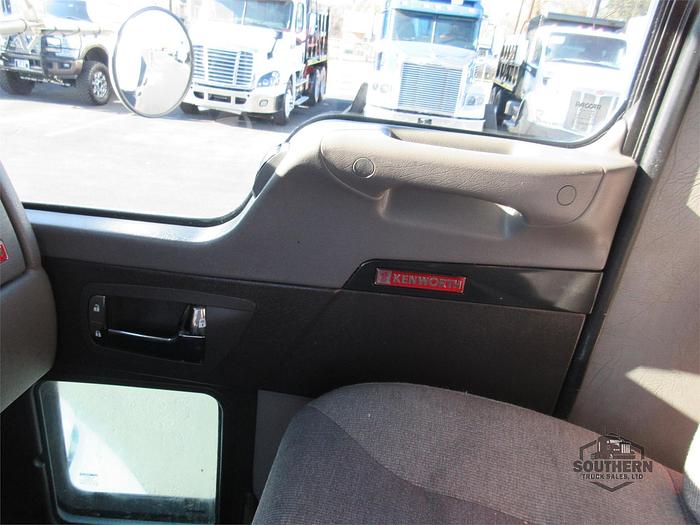 Used 2021 KENWORTH T270