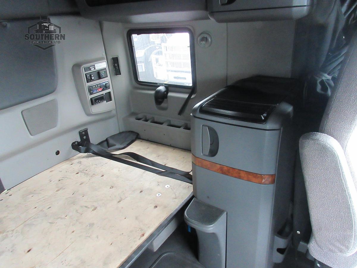 Used 2021 INTERNATIONAL LT